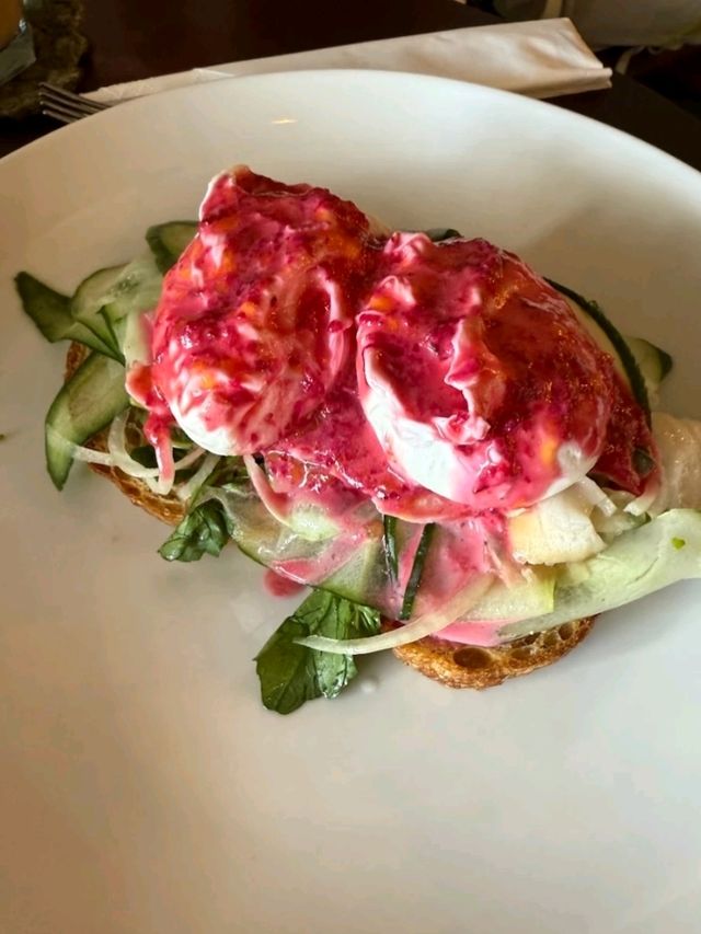 A QUAINT LITTLE CAFÉ WITH DELICIOUS RED VELVET PANCAKES.