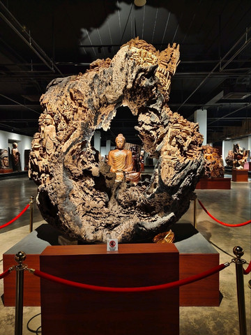 ラオス美術館 | Trip.com ヴィエンチャン