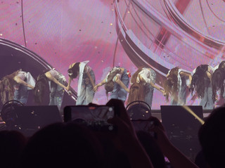 서울 & 부산 어드벤처: I.O.I 10주년 콘서트 여행 💕🇰🇷