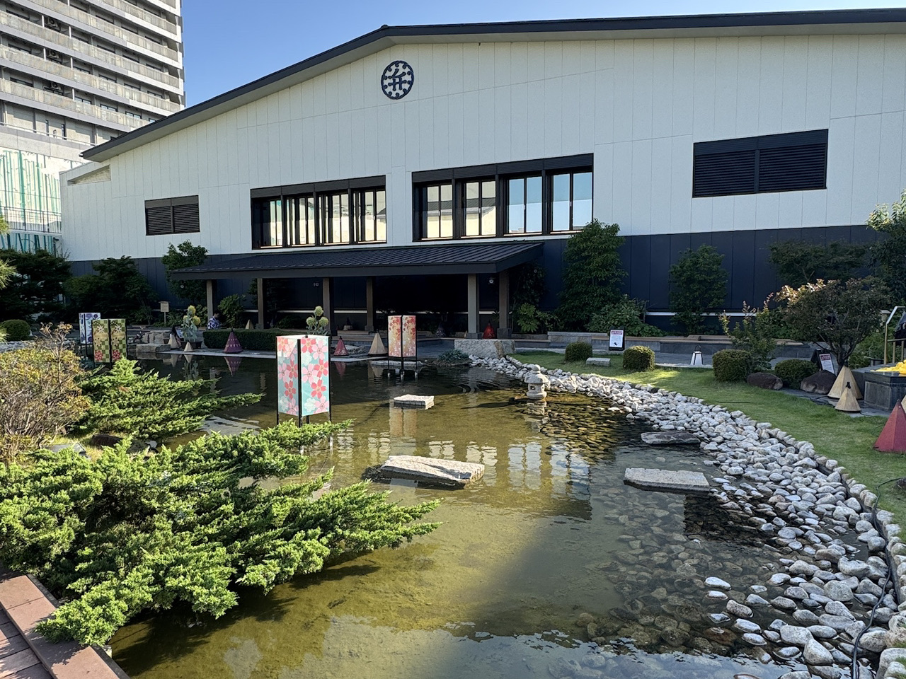 Osaka Solaniwa Onsen | Japanese-Style Photo Spots + Foot Bath Garden + Food & Fun Paradise! Must-Try Yukata Cosplay.