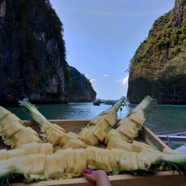 Phi Phi Island is such a paradise on earth