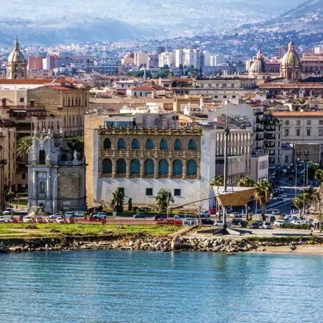 Palermo in autumn is absolutely bellissimo.