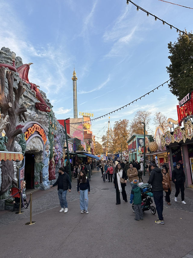 【普拉特遊樂園：維也納必去景點之一！世界現存最古老摩天輪在這！】