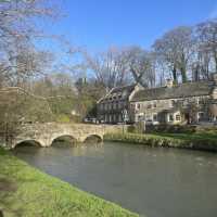 Admiring Arlington Row