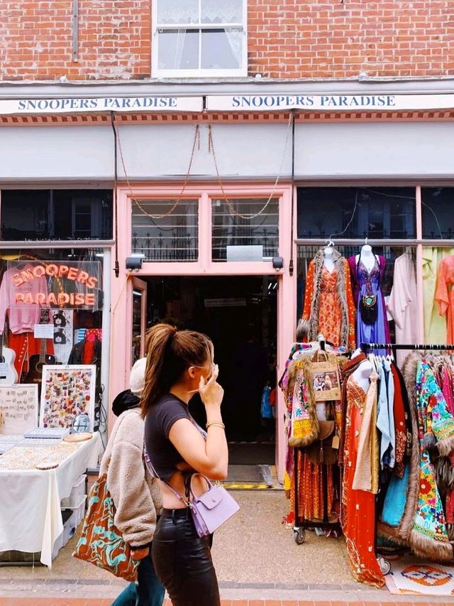 10 Reasons Why You Should Book a Train Ticket to Brighton Right Now! 🚆🌟