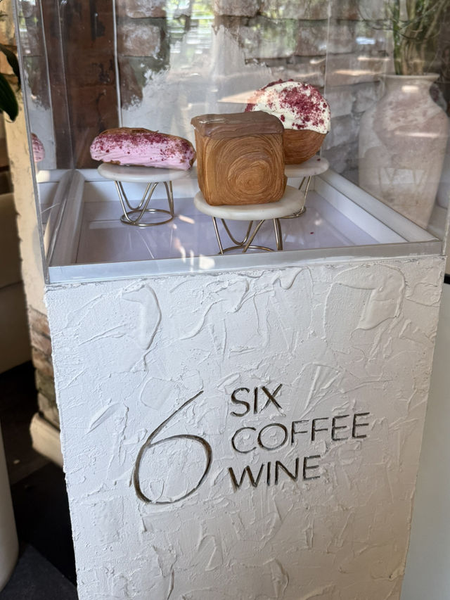 Spring Brunch at Six Coffee+Wine
