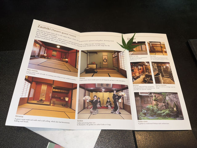 2-Day Kanazawa Tour: Meditative Temples and Modern Art Symphony