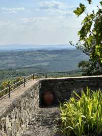 Discover the Italian vineyards of Rada in Chianti!