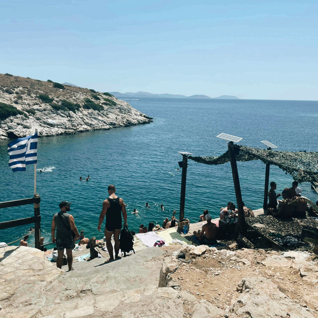 Athens on a Budget: History, Streets & Sunset Views