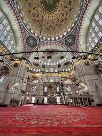 🇹🇷 Мечеть Сулеймание — одна из самых красивых в Стамбуле.
