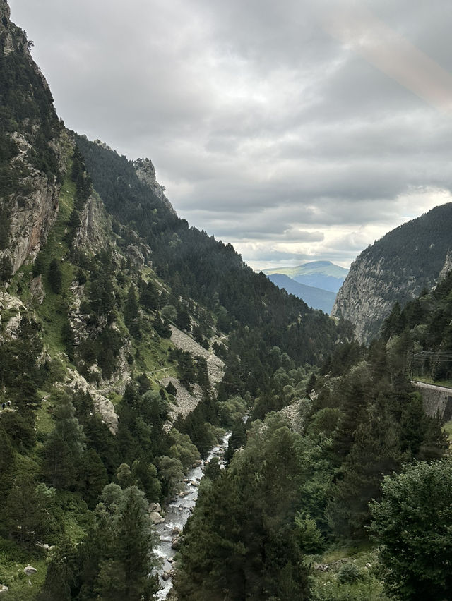 vall de núria — easy weekend from barcelona ⛰️🚞