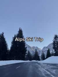 Frozen Ski Escape⛷️
