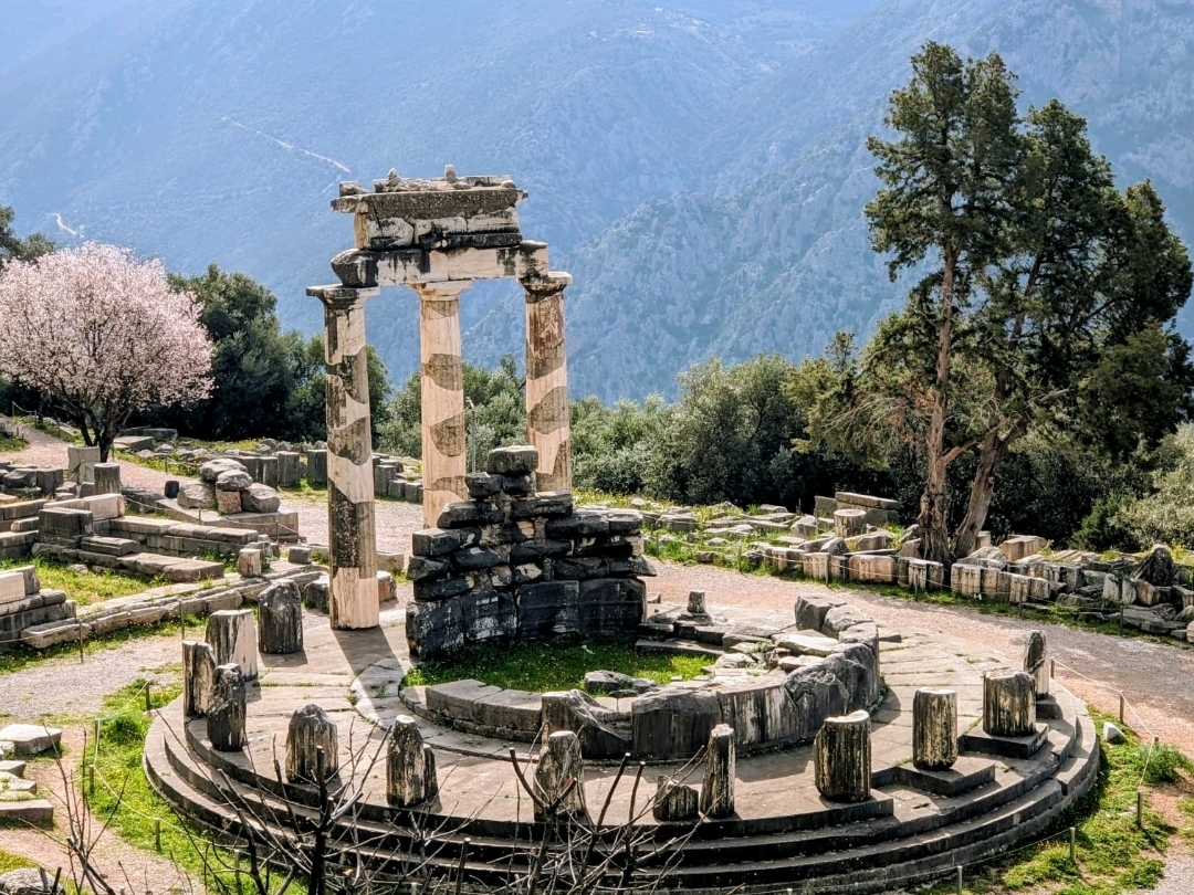 Delphi; The Oracle, The Prophecy 