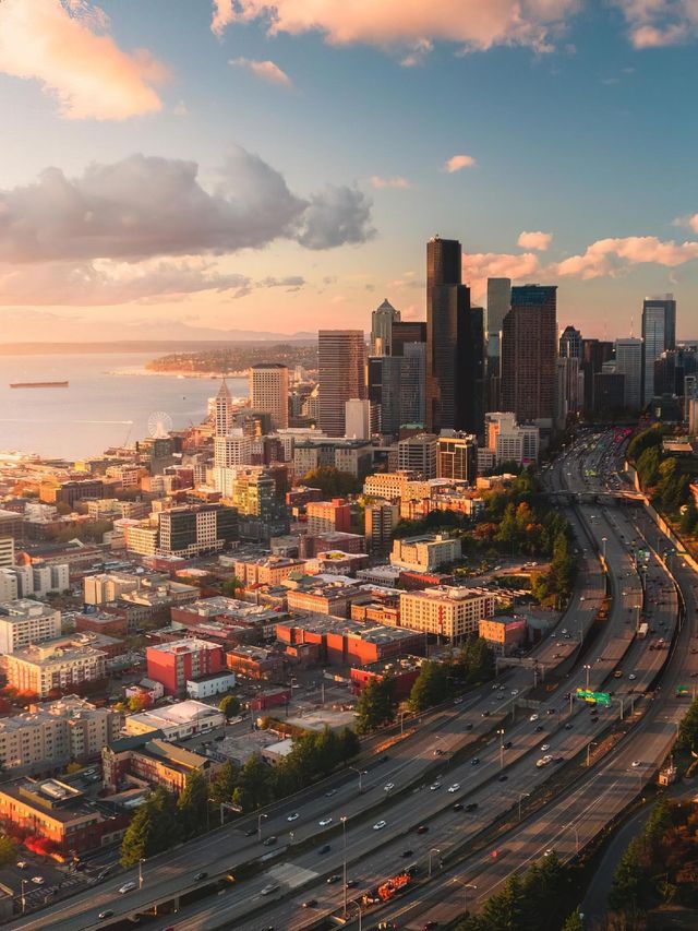 Seattle Travel Guide