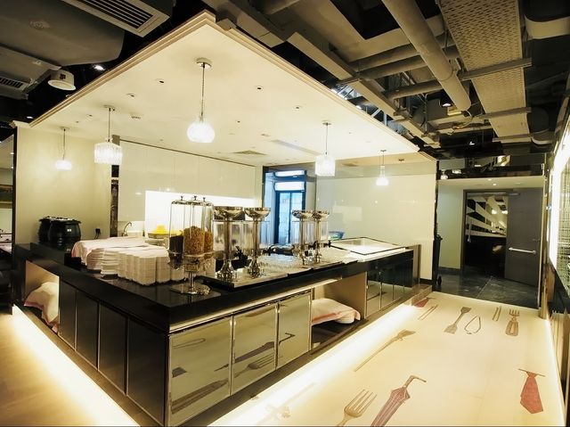 發現香港之魅，體驗絲麗酒店之寵——荃灣絲麗酒店，你的奢華綠洲