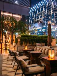 🌆✨ Bangkok's Chic Sleeps: Park Hyatt's Urban Oasis 🏙️🍃