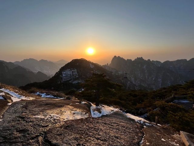 從古徽州走進冰雪極致的黃山