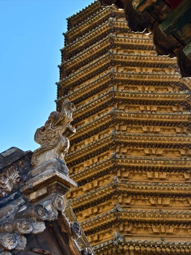 黑悟空取景地-覺山寺。