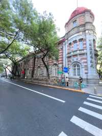 北京天安門東側東交民巷，百年舊使館，多樣建築風，最長胡同。