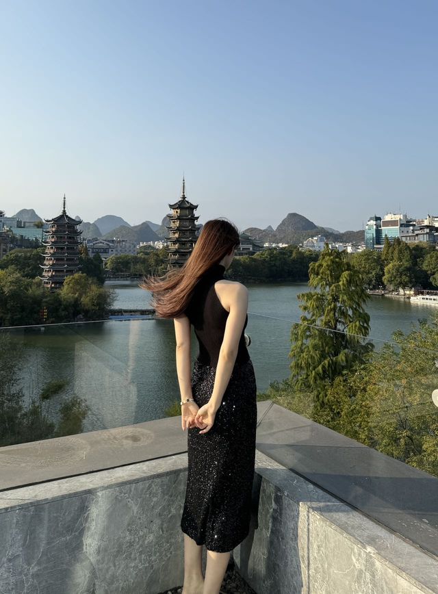 居然住到了桂林觀景酒店天花板。