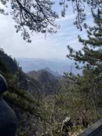 陝西商洛塔雲山。