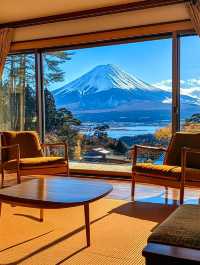 住喺KUKUNA，浸住溫泉睇富士山嘅日出