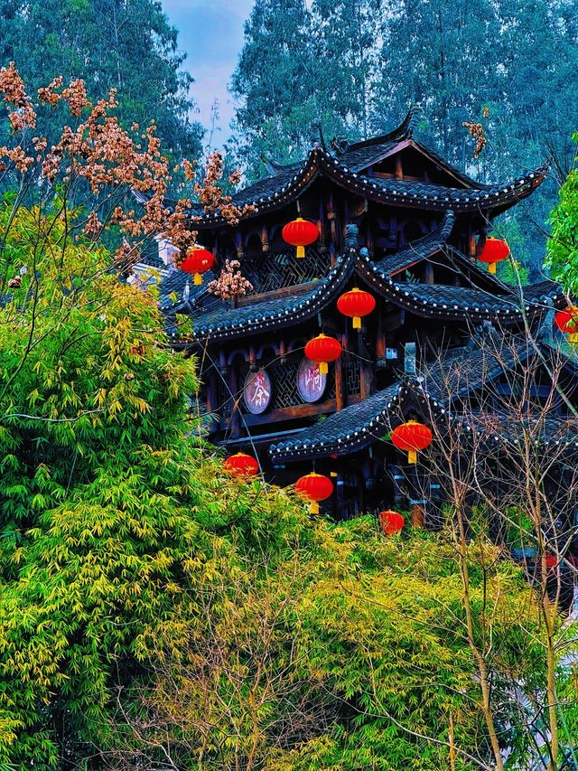 茶峒古鎮這模樣，莫不是時光不小心遺落的「古风盲盒」？