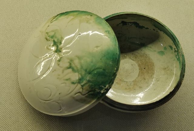 探索遼代瓷器，黑釉剔花遠銷高麗、日本！