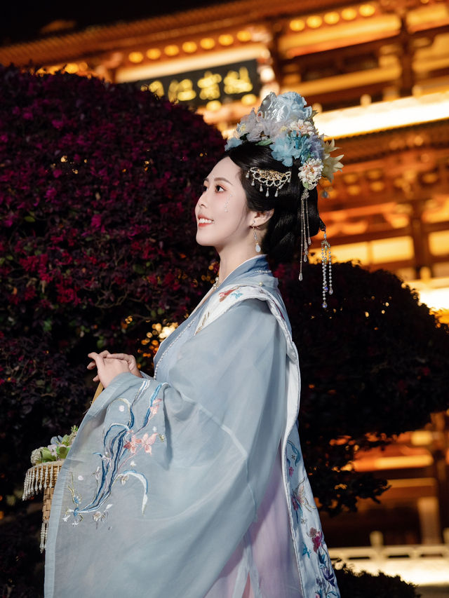 宋制珍珠妆 . 杜甫江阁