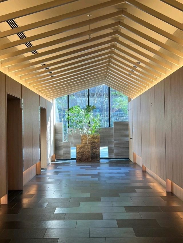 SORANO HOTEL恆溫泳池驚見富士山夕照！在東京邊陲泡出夢幻山岳倒影