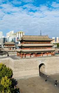 一座城牆，半部邊塞史詩
