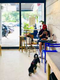 Guangzhou Coffee Time: Taste Dada Caffe in Haizhu! ☕️ 