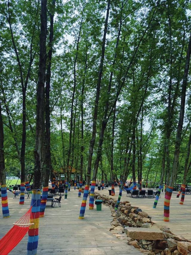 這個夏天住進可以玩水的酒店裏（湖州原鄉了雷迪森莊園）