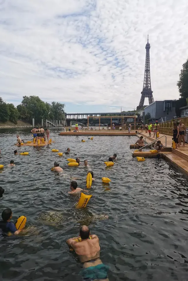 Paris Seine River Bathing Spot Reopens After 102 Years