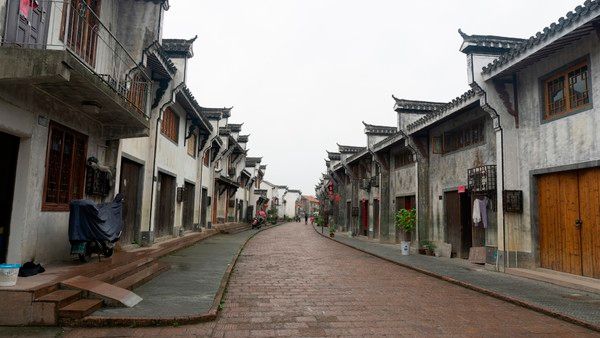 銅陵大通之旅攻略預算安排預算 2500 元,其中交通、住宿、餐飲 銅陵大通之旅攻略預算安排預算 2500 元,其中交通、住宿、餐飲