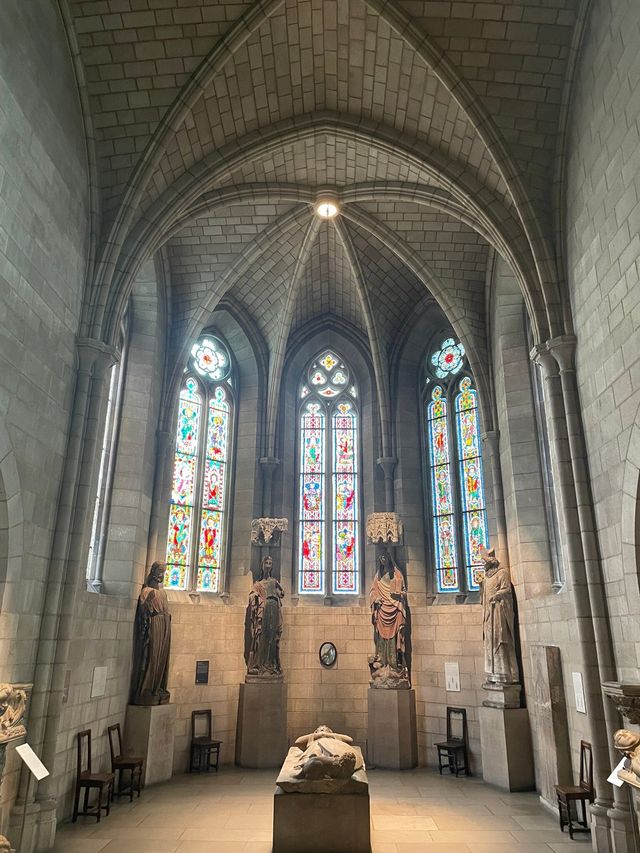 Smooth Visit to the Cloisters