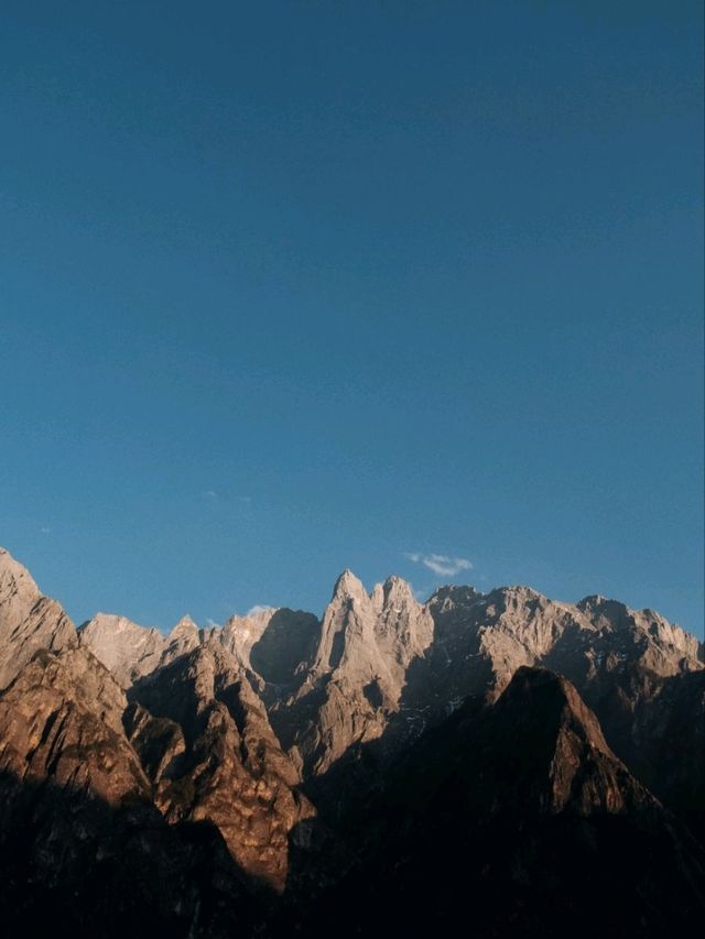 Yunnan Mountain Magic ✨ Explore Tiger Leaping Gorge