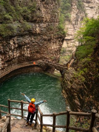 The Taihang Grand Canyon in autumn is the ultimate vibe! (Strong recommendation) 