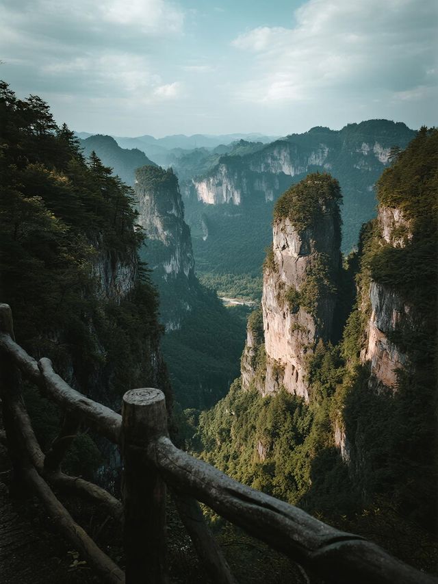 通靈大峽谷的秋天，是地球上一道美麗的傷痕