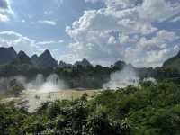 在攜程預訂的16人獨立成團六天五晚廣西之行，堪稱完美旅途範本！從抵達南寧的那一刻起，溫暖便如約而至，