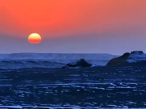 敦煌冬日雅丹曠野浪漫