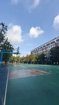 海南瓊海（嘉積中學）校園青春無修圖