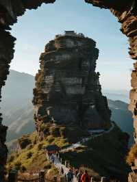 梵淨山親子保姆級攻略！帶娃登頂天空之城，避坑99%