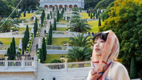 A Must-Visit in Haifa! The Ultimate Symmetry Aesthetic of the Bahá'í Gardens — traveler post in Haifa