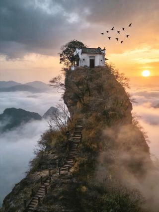 絶対に感動する雲中の仙山をおすすめします、来るのが遅れて後悔しました！！！