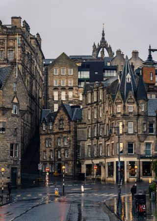 Took over 1,000 photos in Edinburgh