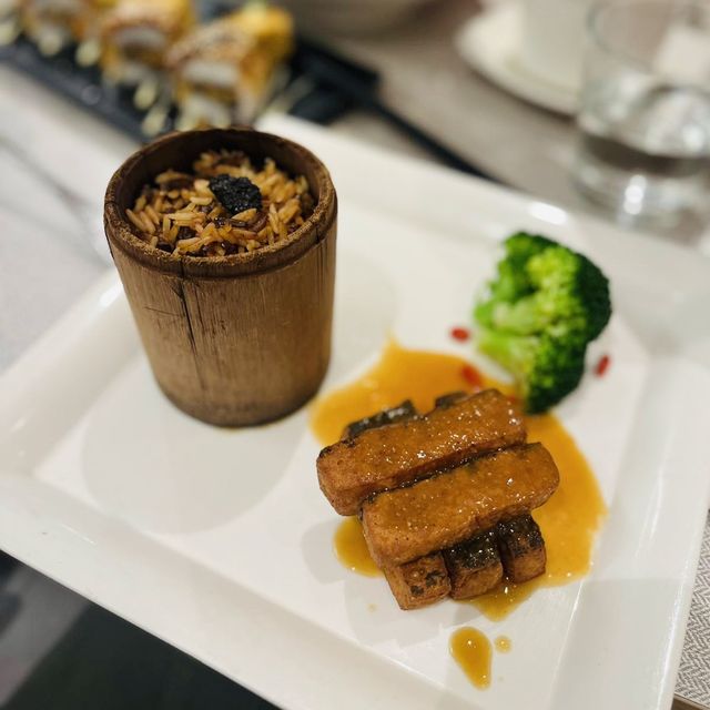 ✨elemen✨👍🏻vegan-friendly restaurant