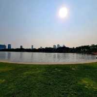 สวนเบญจกิติ

Benchakitti Park