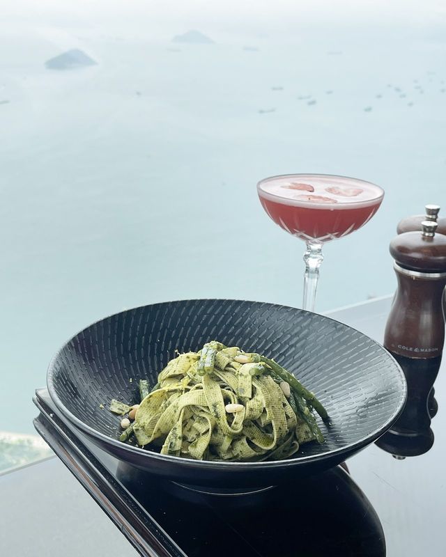 香港素食探店 | The Lounge & Bar