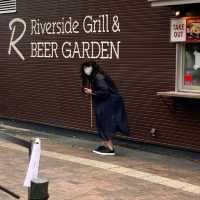 中之島バラ園の、Ｒ.RiversideGrill＆BEERGARDEN